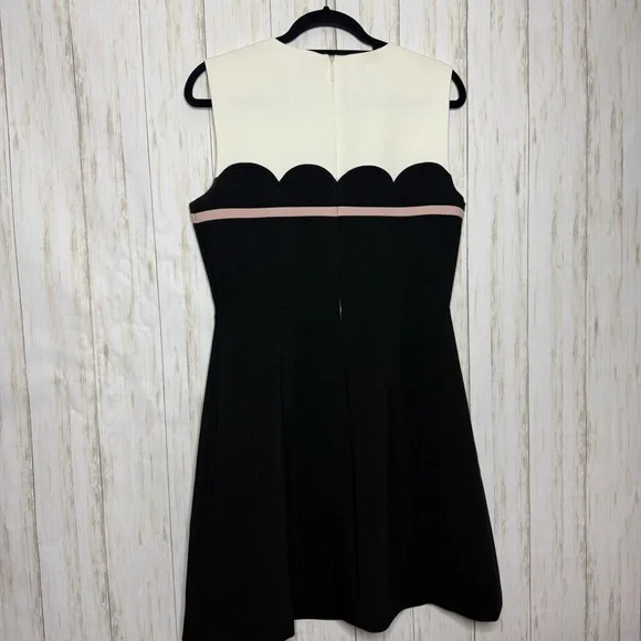 Kate Spade Classic Black and White Pink Bow Scalloped edge dress 10 - Picture 10 of 11